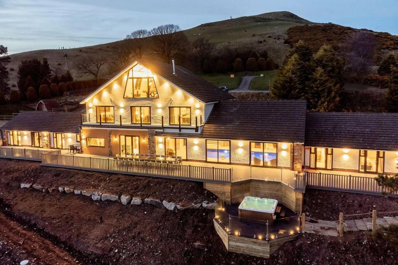 Clwyd Gate Manor Pool Sauna Hottub Cave Wales Ruthin Exterior photo